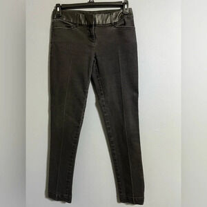 The limited Denim fit and flare 678
size 4